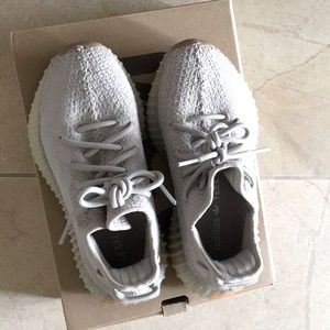 Adidas Yeezy Boost 350V2